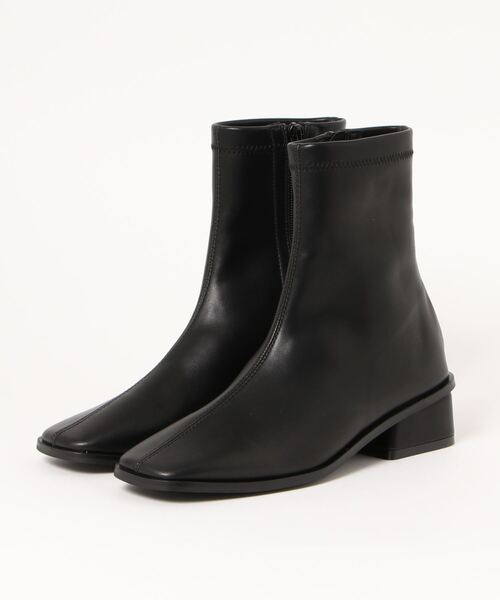 Fabby fabby(ファビィーファビィー)の「ストレッチショートブーツ(ブーツ・レディース・ブラック/ブラウン/オフホワイト・MEDIUM/LARGE/SMALL)」の7枚目の写真