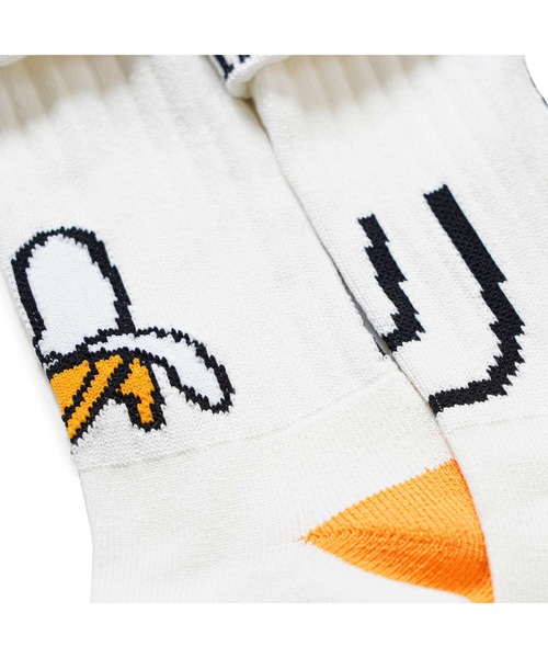 CHARI&CO（チャリアンドコー）の「CHARI&CO × CHING&CO. A BANANA SOCKS ソックス 靴下（ソックス/靴下・メンズ・ホワイト・FREE）」の6枚目の写真