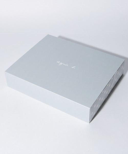 agnes b.（アニエスベー）の「WEB限定 G001 GIFT ベビー ギフトセット（ベビーギフト・キッズ・ホワイト・1YEAR/2YEAR）」の4枚目の写真