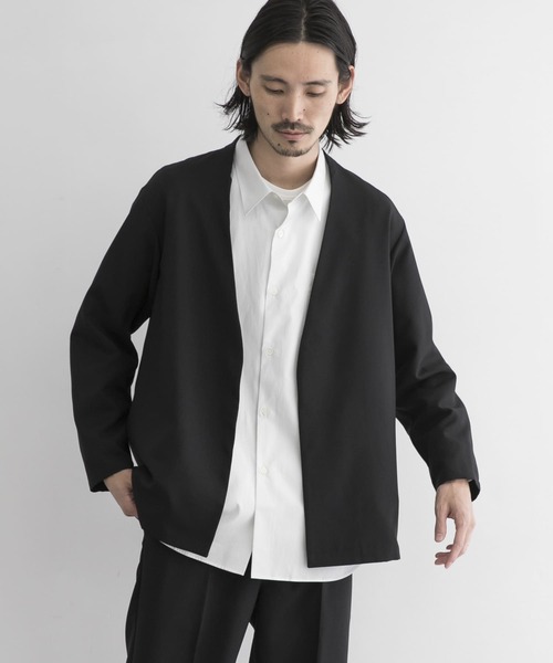 URBAN RESEARCH(アーバンリサーチ)の「トロワッシャーノーカラージャケット(その他アウター・メンズ・チャコールグレー/グレー系その他/ブラック・LARGE/SMALL/MEDIUM)」の2枚目の写真