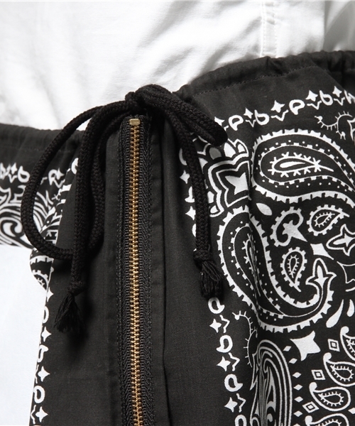 MYE-DO'（マイ・ドゥ）の「バンダナスカート”00”（スカート・メンズ・ホワイト/ブラック・FREE）」の9枚目の写真