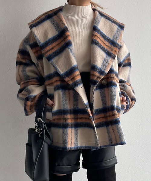 w closet(ダブルクローゼット)の「セーラーカラーショートコート(ピーコート・レディース・アイボリー/パープル・FREE)」の19枚目の写真