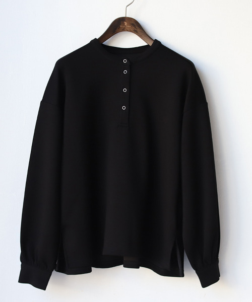 REAL CUBE(リアルキューブ)の「バックフリルプルオーバー(Tシャツ/カットソー・レディース・ブラック/グレイッシュベージュ/ブラウン/グリーン/バイオレット・M)」の8枚目の写真