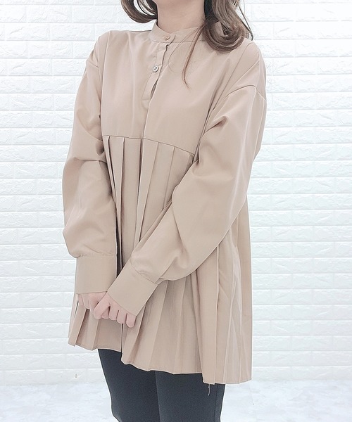 Lace Ladies(レースレディース)の「バンドカラー プリーツ切替 長袖 シャツ(シャツ/ブラウス・レディース・グレイッシュベージュ/ホワイト/ブラック・M/L)」の3枚目の写真