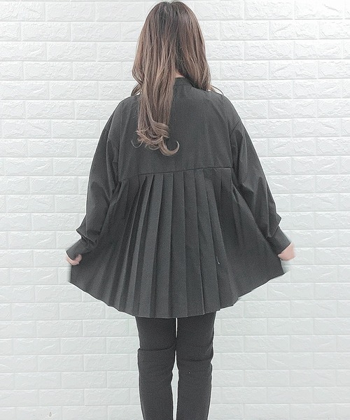 Lace Ladies(レースレディース)の「バンドカラー プリーツ切替 長袖 シャツ(シャツ/ブラウス・レディース・グレイッシュベージュ/ホワイト/ブラック・M/L)」の12枚目の写真