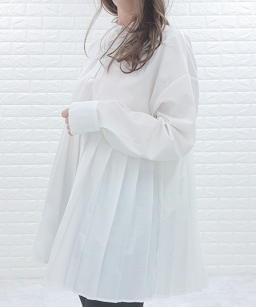 Lace Ladies(レースレディース)の「バンドカラー プリーツ切替 長袖 シャツ(シャツ/ブラウス・レディース・グレイッシュベージュ/ホワイト/ブラック・M/L)」の10枚目の写真