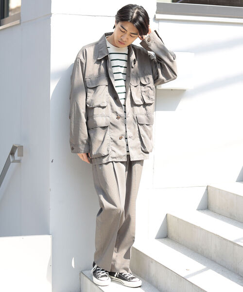 BEAMS(ビームス)の「BEAMS / EVALET 2プリーツ スラックス(スラックス・メンズ・ベージュ/グリーン・S/M/L/XL)」の3枚目の写真