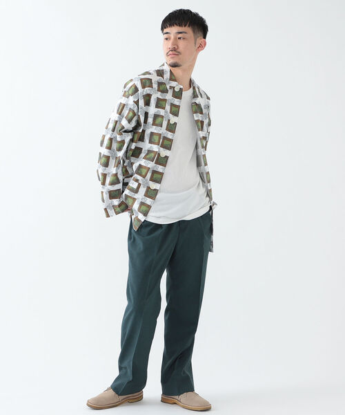 BEAMS(ビームス)の「BEAMS / EVALET 2プリーツ スラックス(スラックス・メンズ・ベージュ/グリーン・S/M/L/XL)」の14枚目の写真