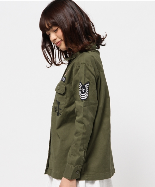 WEGO（ウィゴー）の「WEGO/ワッペンミリタリーシャツ（シャツ/ブラウス・レディース・カーキ/ネイビー/その他1・FREE）」の14枚目の写真