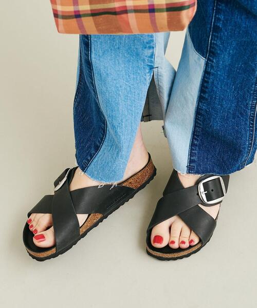 BIRKENSTOCK（ビルケンシュトック）の「＜BIRKENSTOCK＞Siena ビッグバングル サンダル ∴（サンダル・レディース・ブラウン/ブラック・37/36/38/35/39）」の17枚目の写真