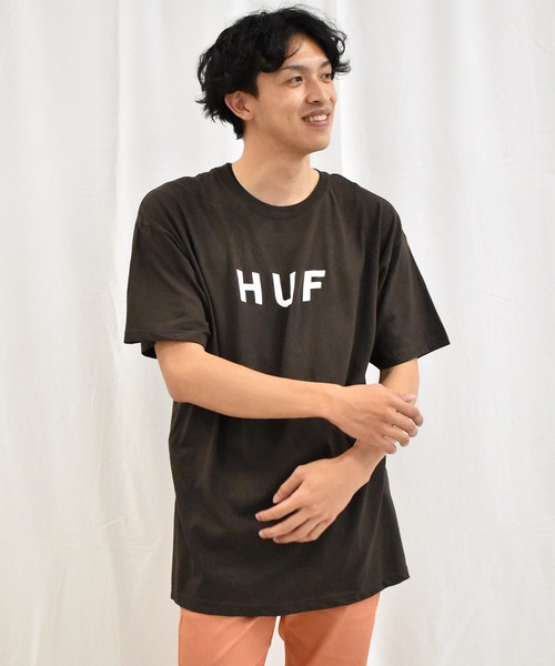 SPENDY'S Store（スペンディーズストア）の「<HUF/ハフ>ロゴ半袖Tシャツ（Tシャツ/カットソー・メンズ・ブラック/チャコールグレー/グレー/ホワイト・M/XL/L）」の4枚目の写真