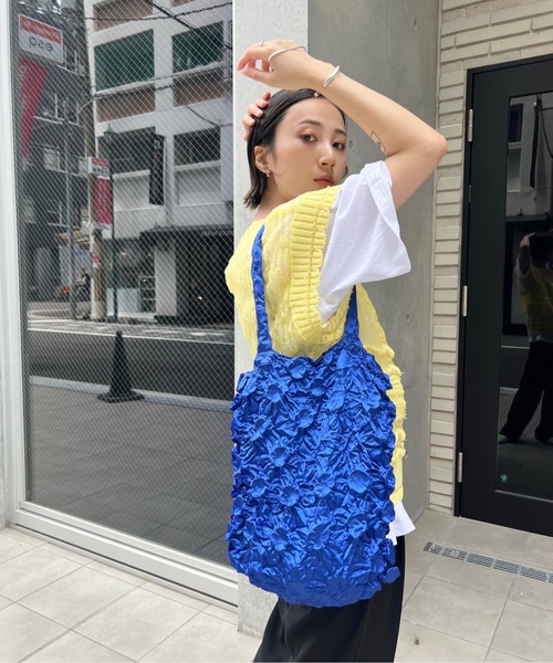 SANSeLF(サンセルフ)の「フラワードローバッグ【SANSeLF】sana22s005(トートバッグ・レディース・ブラック/カーキ/サックスブルー/ブルー/ライトベージュ/ライラック・FREE)」の12枚目の写真