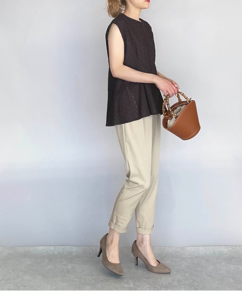 PICCIN(ピッチン)の「エンブロイダリーペプラムブラウス(シャツ/ブラウス・レディース・チャコールグレー/オフホワイト/オレンジ/グリーン・M)」の17枚目の写真