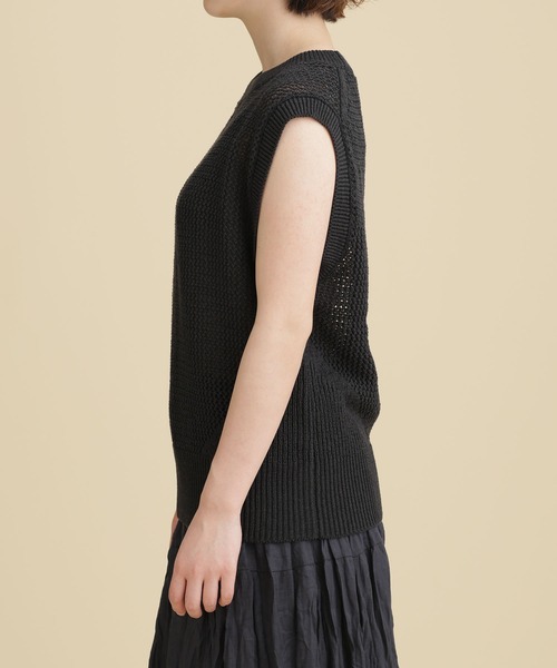 NANO universe（ナノユニバース）の「LB.04/コットンスラブテープヤーンニットベスト ノースリーブ（ベスト・レディース・オレンジ/オフホワイト/チャコール・FREE）」の9枚目の写真