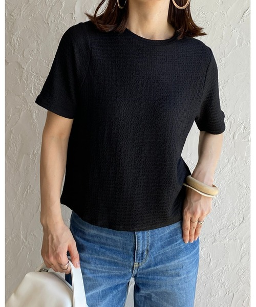 She's Closet(シーズクローゼット)の「ふくれジャガードクルーネックコンパクト半袖プルオーバートップス(Tシャツ/カットソー・レディース・グリーン/ブラック/アイボリー・FREE)」の6枚目の写真