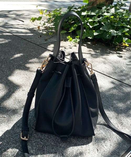 DouDou（ドゥドゥ）の「ベロアコンビワンハンドルドロストBAG（ショルダーバッグ・レディース・ブラック/グレー/グリーン・FREE）」の2枚目の写真