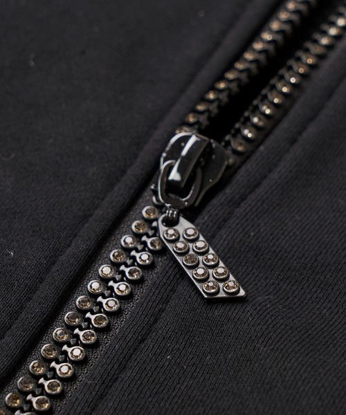 1piu1uguale3 RELAX（ウノピュウノウグァーレトレリラックス）の「【1PIU1UGUALE3 RELAX】1+1＝3 RHINESTONE HOODIE（パーカー・メンズ・ホワイト/ブラック/グレー・MEDIUM/LARGE/X-LARGE）」の9枚目の写真
