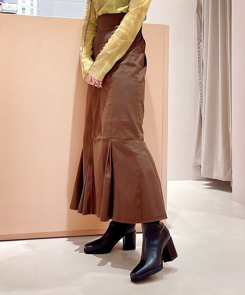 ESPERANZA(エスペランサ)の「ソフトスクエアトゥワークソールショートブーツ(ブーツ・レディース・ブラック/ブラウン系/アイボリー・M/S/LL/L)」の11枚目の写真