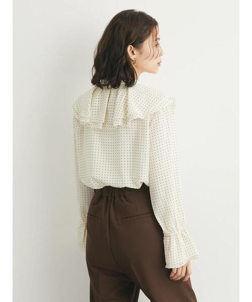 Green　Parks（グリーンパークス）の「ドット衿フリルブラウス（シャツ/ブラウス・レディース・ブラック/アイボリー・FREE）」の8枚目の写真