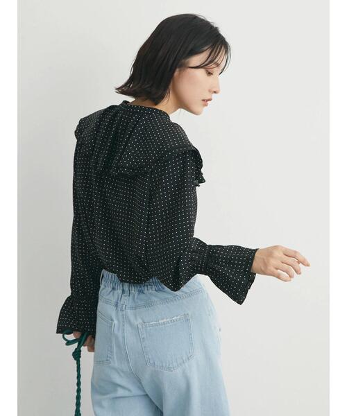 Green　Parks（グリーンパークス）の「ドット衿フリルブラウス（シャツ/ブラウス・レディース・ブラック/アイボリー・FREE）」の4枚目の写真