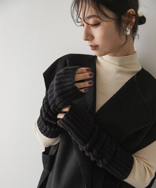 rectangle(レクタングル)の「ダブルフェイスアシメジレ(ベスト・レディース・ブラック/アイボリー・FREE)」の10枚目の写真