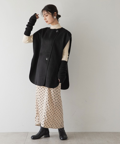 rectangle(レクタングル)の「ダブルフェイスアシメジレ(ベスト・レディース・ブラック/アイボリー・FREE)」の12枚目の写真