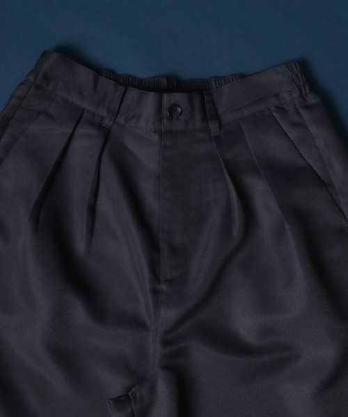 ANPAS（アンパス）の「Twill Fabric Tuck Wide Balloon Pants/ツイル タックワイドバルーンパンツ（スラックス・メンズ・ブルー/グリーン/チャコールグレー/ブラック・S/M/L）」の12枚目の写真