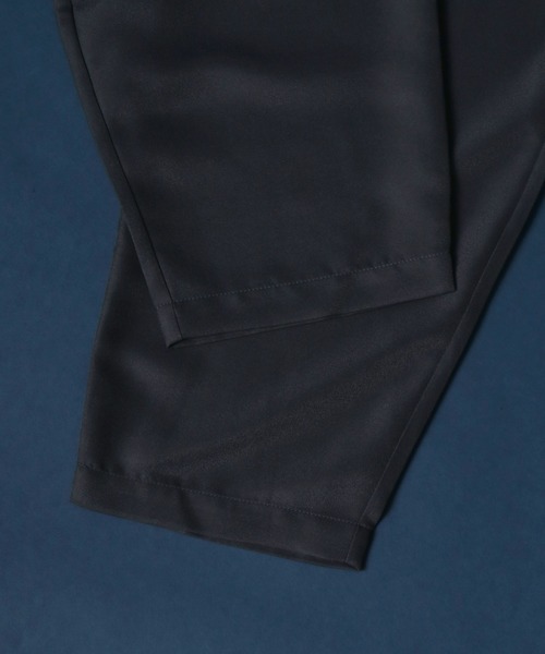 ANPAS（アンパス）の「Twill Fabric Tuck Wide Balloon Pants/ツイル タックワイドバルーンパンツ（スラックス・メンズ・ブルー/グリーン/チャコールグレー/ブラック・S/M/L）」の19枚目の写真