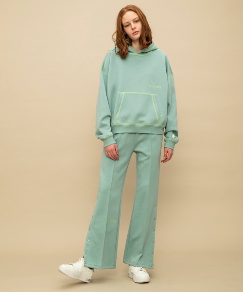 le coq sportif(ルコックスポルティフ)の「【WEB限定カプセルコレクション】 フーディ ダンボールスウェット ルコック レディース スポーツ(スウェット・レディース・ブラック/ピンク/ホワイト/ブルー・S/SS/L/M(M))」の16枚目の写真