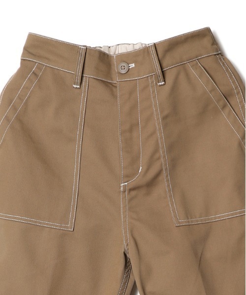 UNIVERSAL OVERALL(ユニバーサルオーバーオール)の「ベイカーパンツ【BAKER PANTS】(その他パンツ・レディース・アイボリー/グリーン/モカ/ベージュ/ブラック/ネイビー/チャコールグレー/モスグリーン・L/M/S)」の11枚目の写真