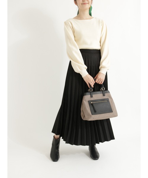 Te chichi(テチチ)の「総針前後2WAYニット(ニット/セーター・レディース・ブラック/グレー/オフホワイト/ブルー・フリ-)」の5枚目の写真