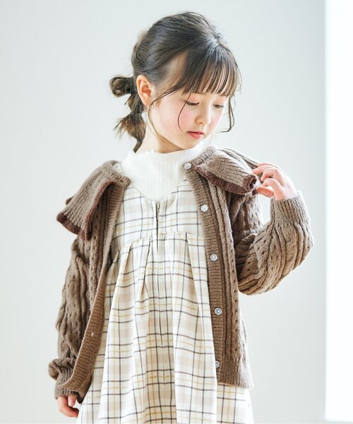apres les cours（アプレレクール）の「フリルニットカーディガン（カーディガン/ボレロ・キッズ・ベージュ/アイボリー・130/120/110/100/90/140/80）」の3枚目の写真