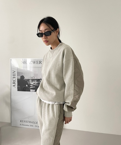 Didot.showroom（ディドット ショールーム）の「ハーフキルティングMTM（スウェット・レディース・オートミール/ブラック/グレー・FREE）」の4枚目の写真