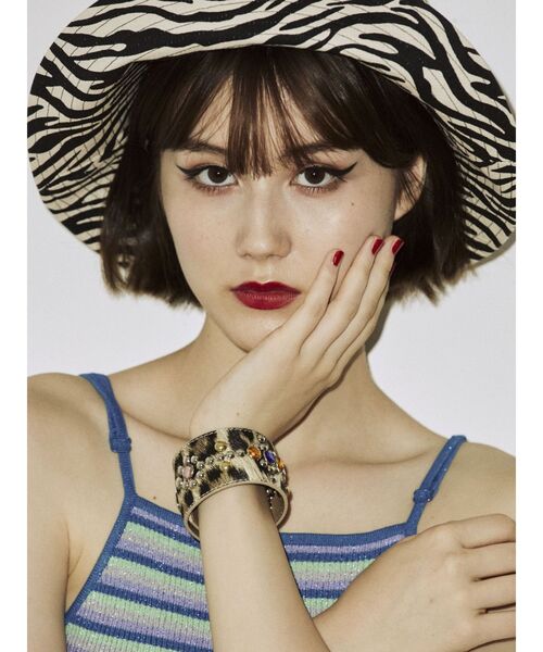 jouetie（ジュエティ）の「スタッズビジューバングル（バングル/リストバンド・レディース・オフホワイト/ブラック/その他1・FREE）」の3枚目の写真