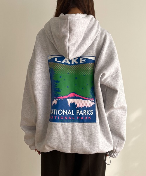CANAL JEAN(キャナルジーン)の「El mar(エルマール) "national park"裏起毛パーカープルオーバー(パーカー・レディース・ライトグレー/ブラック・ONE SIZE)」の12枚目の写真