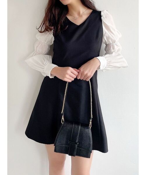 RESEXXY（リゼクシー）の「ドッキングミニワンピース（ワンピース・レディース・ブルー/ブラック/ベージュ・FREE）」の2枚目の写真