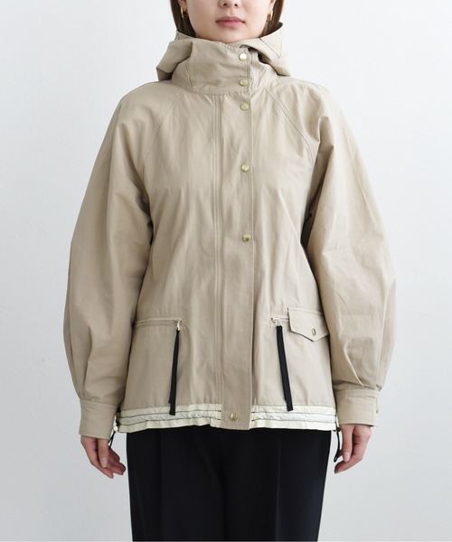 Eimee Law(エイミーロウ)の「バックフリルマウンテンパーカー(マウンテンパーカー・レディース・ダークベージュ/ネイビー・38)」の22枚目の写真