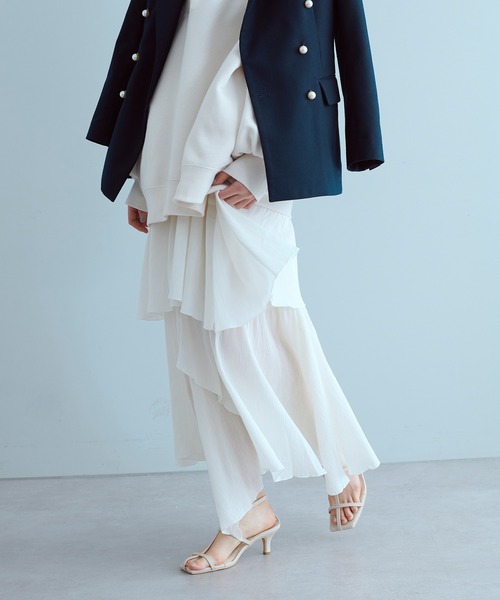 natural couture（ナチュラルクチュール）の「23SS新作/2サイズ展開/コットン楊柳アシメティアードスカート（スカート・レディース・オフホワイト/ブラック・MEDIUM/LARGE）」の3枚目の写真