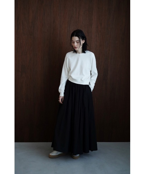 CLANE（クラネ）の「BASIC RAGLAN SLEEVE SWEAT TOPS（その他トップス・レディース・ホワイト/ブラック・1/2）」の19枚目の写真
