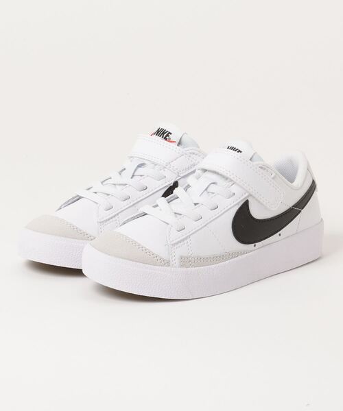 NIKE（ナイキ）の「NIKE BLAZER LOW 77 PS DA4075-101（スニーカー・キッズ・ホワイト・22cm/18cm/19㎝/20㎝/21cm/17cm）」の4枚目の写真