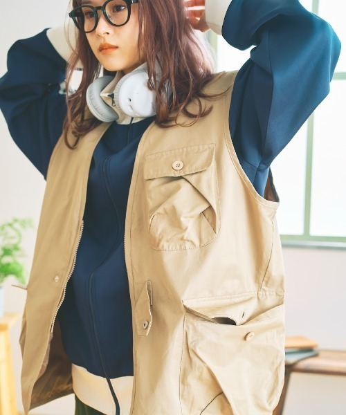 nemne store（ネンネストア）の「【低身長用サイズあり】ぽてとかっぷる かりん・ckarryコラボ／オーバーミリタリーベスト（ベスト・レディース・ベージュ/カーキ・SMALL/MEDIUM）」の14枚目の写真