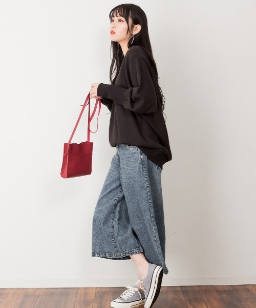 atONE（アットワン）の「atONE ミモレ丈ワイドパンツ（デニムパンツ・レディース・ワンウォッシュ/サックスブルー/ネイビー・M/LL/L/3L/4L）」の18枚目の写真