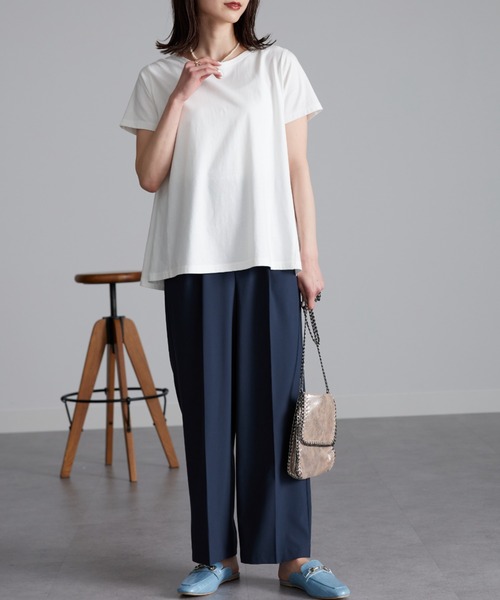 RANAN(ラナン)の「〈Beautiful Cotton 綿100%〉UVカット/接触冷感 フレアーシルエットTシャツ(Tシャツ/カットソー・レディース・オレンジ系その他/ネイビー/ブラック/オフホワイト/ライトグレー/その他/イエロー/ダークブルー・M/L/LL)」の12枚目の写真