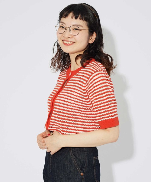 CHILD WOMAN(チャイルドウーマン)の「GAUSSすかしボーダー ショートクルーカーディガン(カーディガン/ボレロ・レディース・レッド/ネイビー・FREE)」の4枚目の写真