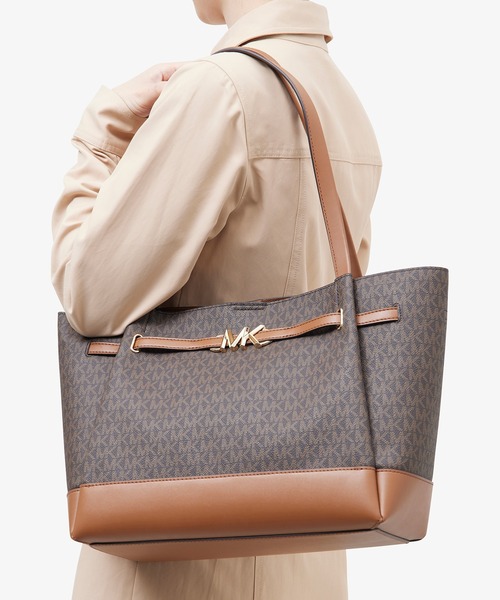 MICHAEL KORS（マイケルコース）の「REED ベルテッド トート ラージ 