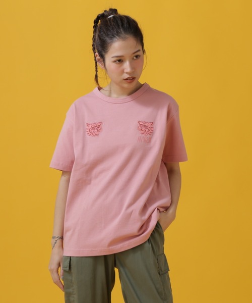 AVIREX（アヴィレックス）の「TWO POINT SKA T-SHIRT/ 2ポイント スカTシャツ（Tシャツ/カットソー・レディース・ピンク/オフホワイト/ブラック・FREE）」の15枚目の写真