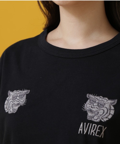 AVIREX（アヴィレックス）の「TWO POINT SKA T-SHIRT/ 2ポイント スカTシャツ（Tシャツ/カットソー・レディース・ピンク/オフホワイト/ブラック・FREE）」の6枚目の写真