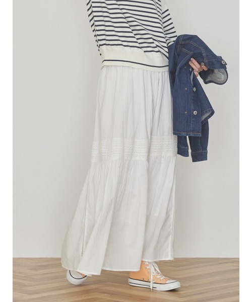 AMERICAN HOLIC(アメリカンホリック)の「ふんわりティアードレーススカート(スカート・レディース・グリーン/オフホワイト/ネイビー・M/L)」の6枚目の写真