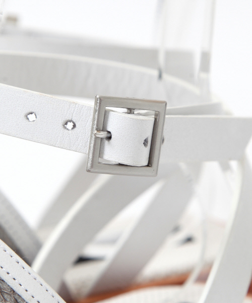 5351POUR LES HOMMES ET LES FEMMES (ゴーサンゴーイチプールオムエラファム)の「スムースレザーサンダル(サンダル・メンズ・ブラック/ホワイト・42/41/44/43)」の17枚目の写真