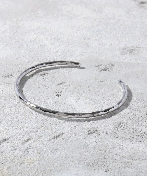 tk.TAKEO KIKUCHI（ティーケータケオキクチ）の「◆アソートバングル（ブレスレット・メンズ・シルバー/ゴールド/シルバー系/シルバー系1/ゴールド系/ゴールド系1・00）」の20枚目の写真